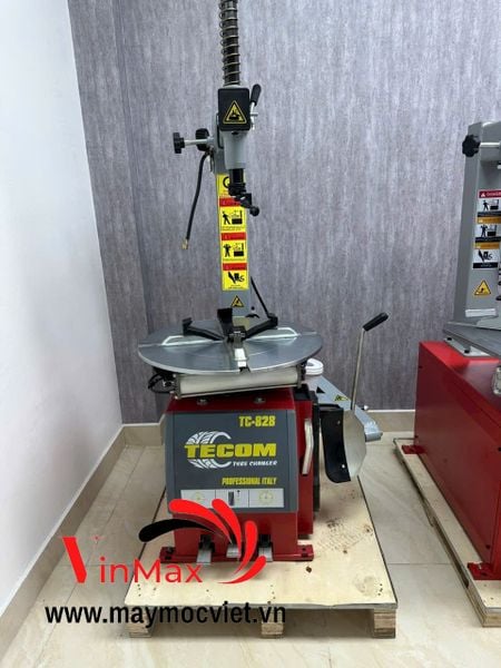 Máy ra lốp xe máy Tecom TC-828 Công nghệ Italy
