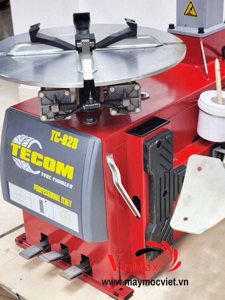 Máy ra lốp xe máy Tecom TC-828 Công nghệ Italy