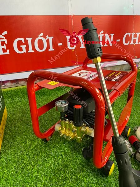 Máy rửa xe khung Anovi 2600A