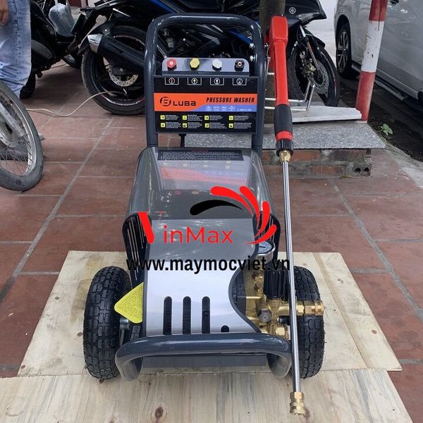 Máy Rửa Xe Cao Áp 3Kw Luba 18M17.5-3S4 Tự Động