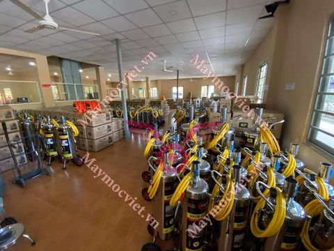 Máy rửa xe bọt tuyết Pallas 40L