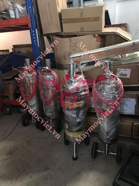 Máy rửa xe bọt tuyết Pallas 40L