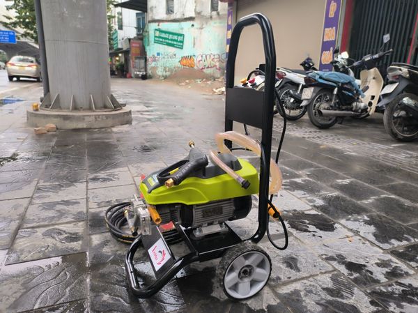 Máy Rửa Xe Cao Áp 2Kw Jetman JM20S