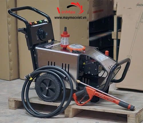 Máy rửa xe Kumisai tự động ngắt Kumisai KMS 250/7.5