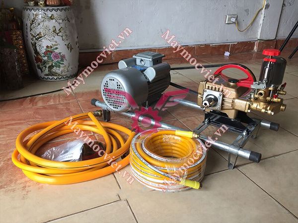 Máy rửa xe dây đai công suất 2HP