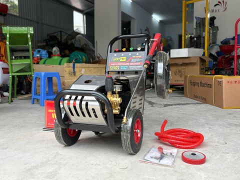 Máy rửa xe cao áp Lucky 2900PSI 5.5kw tự ngắt