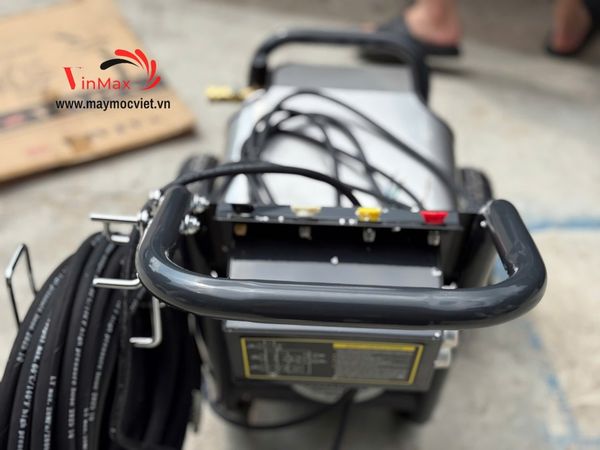 Máy phun rửa xe Lutian 1 pha 3.7kw 18M26-3.7T4