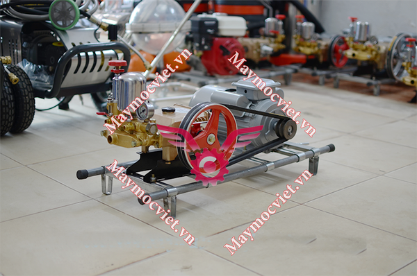 Máy rửa xe dây đai công suất 2HP