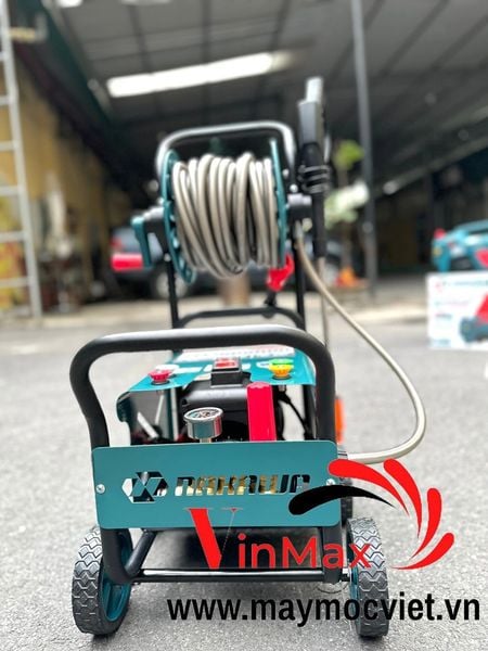 Máy rửa xe Nakawa 3250W NK-MP3250Pro