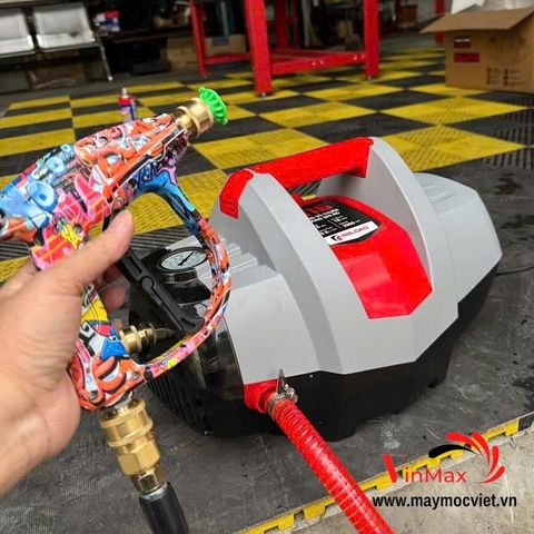 Máy Rửa Xe Mini Gia Đình 1600W Reload M16