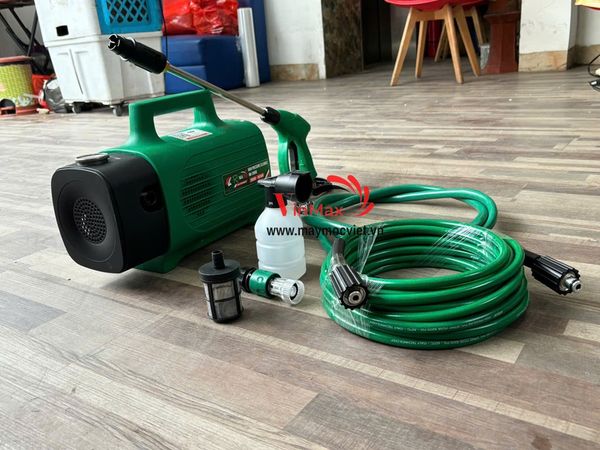 Máy Xịt Rửa Xe Romano 2800W RM-2800E