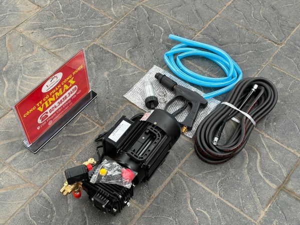 Máy xịt rửa tự động Turbo OS1100A tự động chỉnh áp