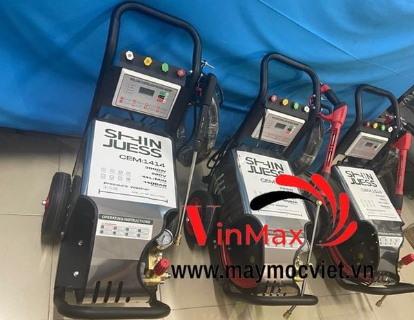 Máy rửa xe cao áp 1750psi 3kw Shinjuess CEM1414