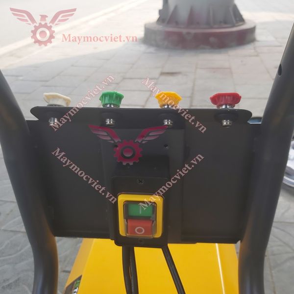 Máy Rửa Xe Cao Áp 2200W Jetman JM2200A