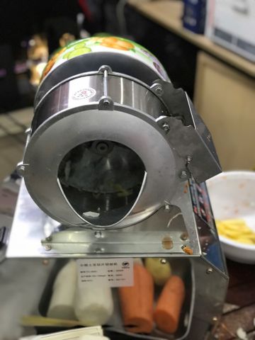 Máy thái củ quả đa năng Turbo TBC320