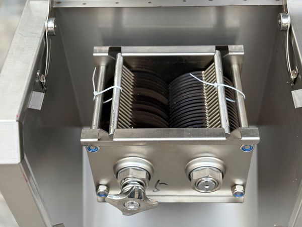 Máy thái thịt tươi sống, thịt bê DQ7