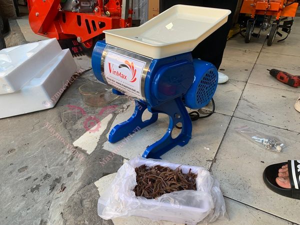 Máy thái thịt sống, máy thái mộc nhĩ độ dày 2.0-2.5mm Vinmax VM2025