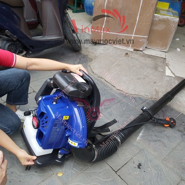 Máy thổi lá 2 thì Sumo 3000 công suất 3kw