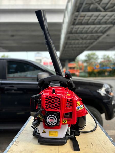 Máy thổi lá 2 thì Turbo TB945