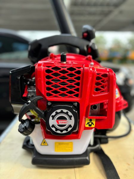 Máy thổi lá 2 thì Turbo TB945