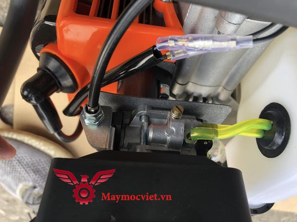 Máy tỉa hàng rào Volga VHT-600