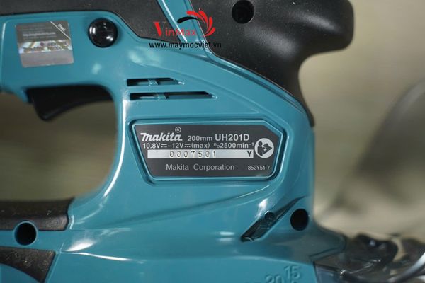 Máy tỉa hàng rào dùng Pin 12V Max Makita UH201DZ