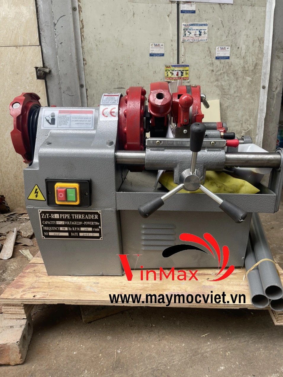 Máy Tiện Ren Ống Z1T-R3 ( 21-90MM) – Vinmax- maymocviet.vn Máy Tiện Ren Ống Z1T-R3 ( 21-90MM) – Vinmax- maymocviet.vn
