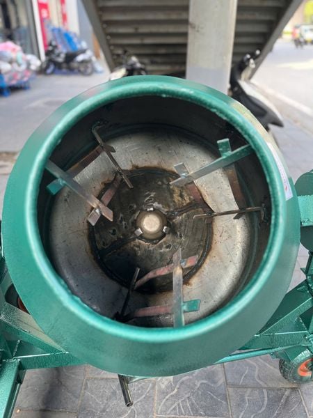 Máy trộn bê tông nửa bao Vinmax 280L VMT280