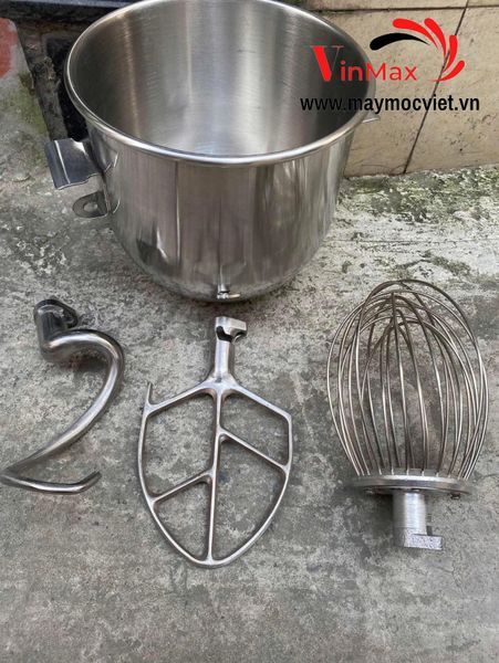 Máy trộn bột, đánh kem trứng 30 lít Turbo TBB30