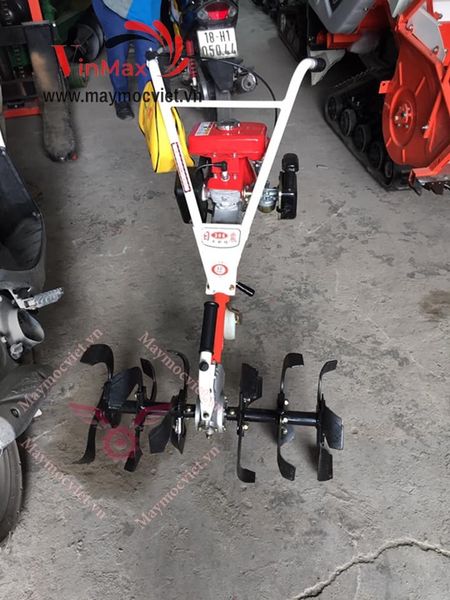 Máy trộn vữa cầm tay chạy xăng Turbo TB308B