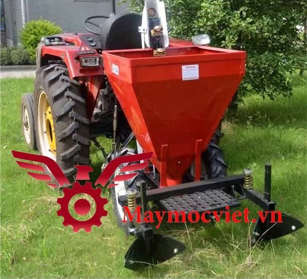 Máy trồng khoai tây gắn máy cày VMK30