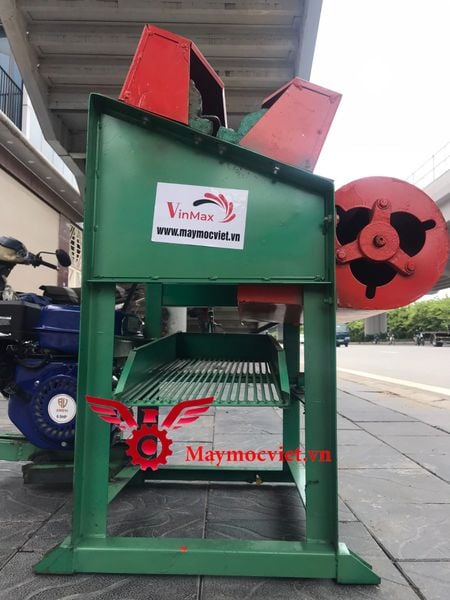 Máy tuốt đậu phộng mini đầu nổ VINMAX TL65