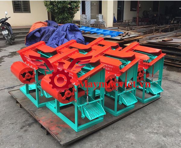 Máy tuốt đậu phộng mini đầu nổ VINMAX TL65