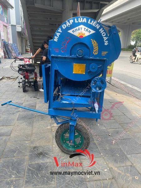Máy tuốt lúa, vò lúa liên hoàn Nhật Tân NT1200 đầu nổ D10