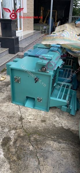 Máy bóc vỏ, xát hạt cà phê VMCF220