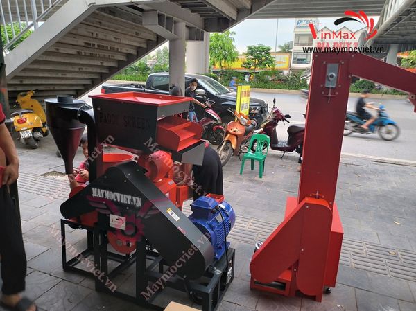 Máy xay xát gạo 3 pha có gầu tải Turbo TBX11000