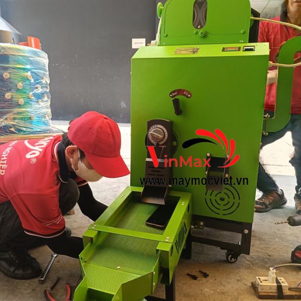 Máy xát gạo đa năng xát trắng, xát lứt phễu lọc tạp chất kèm sàng rung VM350N