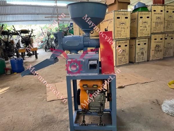 Máy xát gạo, vỡ hạt mini TF555 động cơ dầu