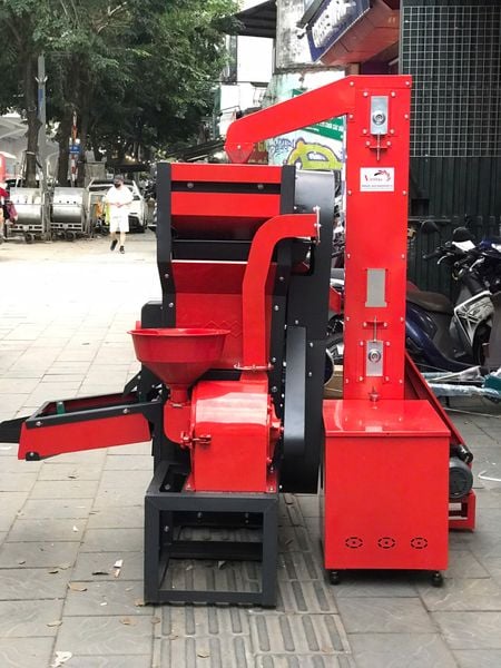 Máy xát gạo liên hoàn có gầu tải  Turbo TLH600