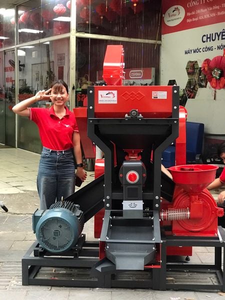 Máy xát gạo liên hoàn có gầu tải  Turbo TLH600