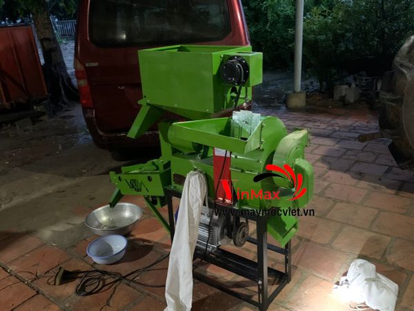 Máy xát gạo mini đầu nghiền búa kèm phễu lọc tạp chất VM666N