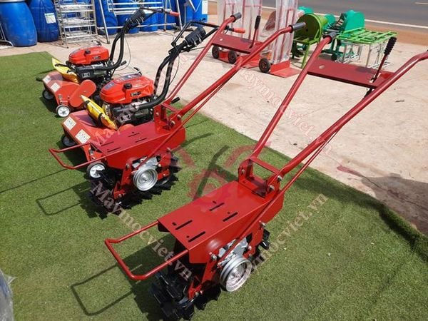 Máy đào rãnh Kawasaki TK70 động cơ xăng