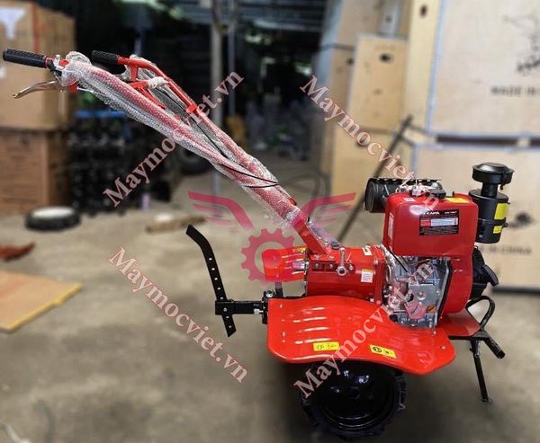 Máy Xới Đất Chạy Dầu Kama 188F Chuyển Hướng
