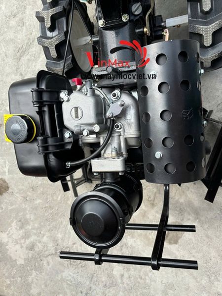 Máy xới đất dầu chuyển hướng cầu sau KAMA 188CF