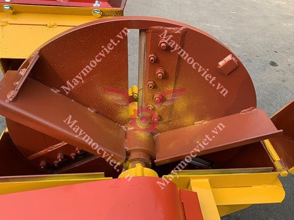 Máy băm cành cây di động MBC-D24