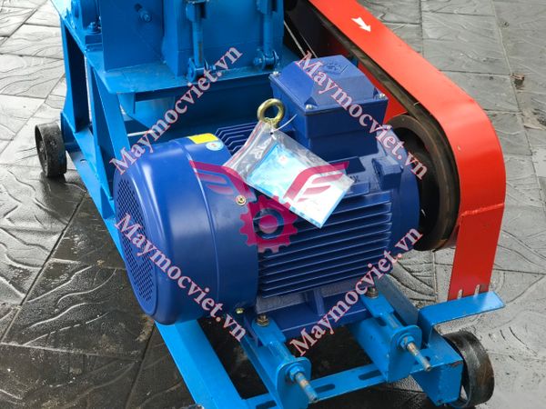 Máy băm mùn cưa, xơ dừa động cơ điện DC11