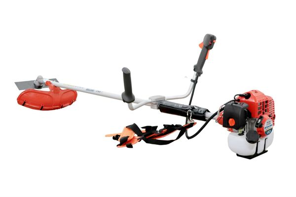 Máy cắt cỏ đeo vai Mitsukaisho 143