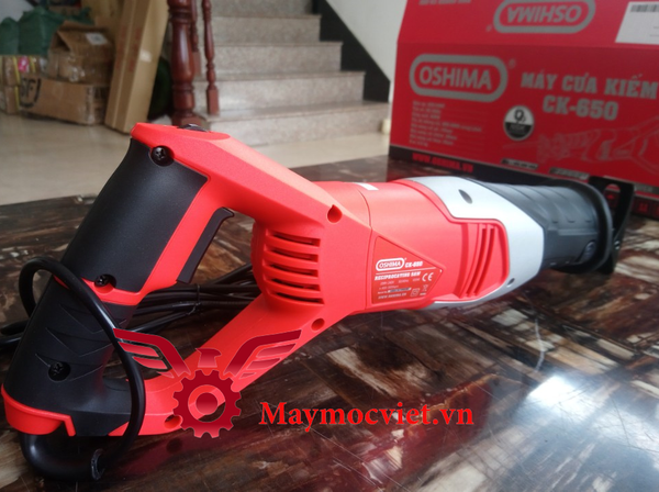 Máy cưa kiếm Oshima CK 650