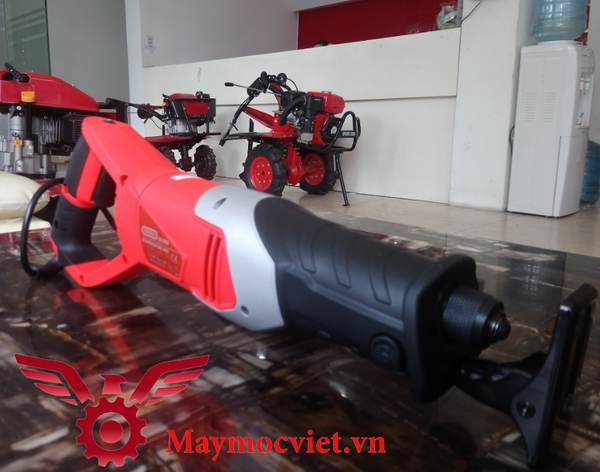 Máy cưa kiếm Oshima CK 650