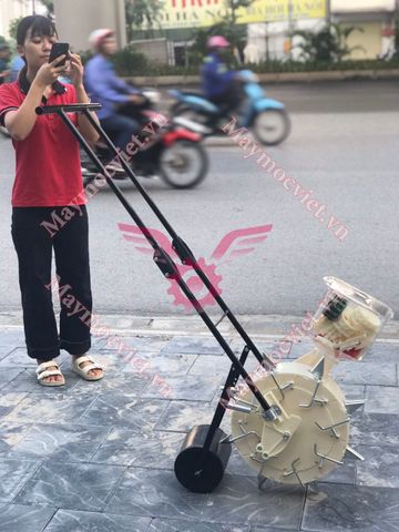 Máy gieo hạt VNGH- 988 loại 8 răng